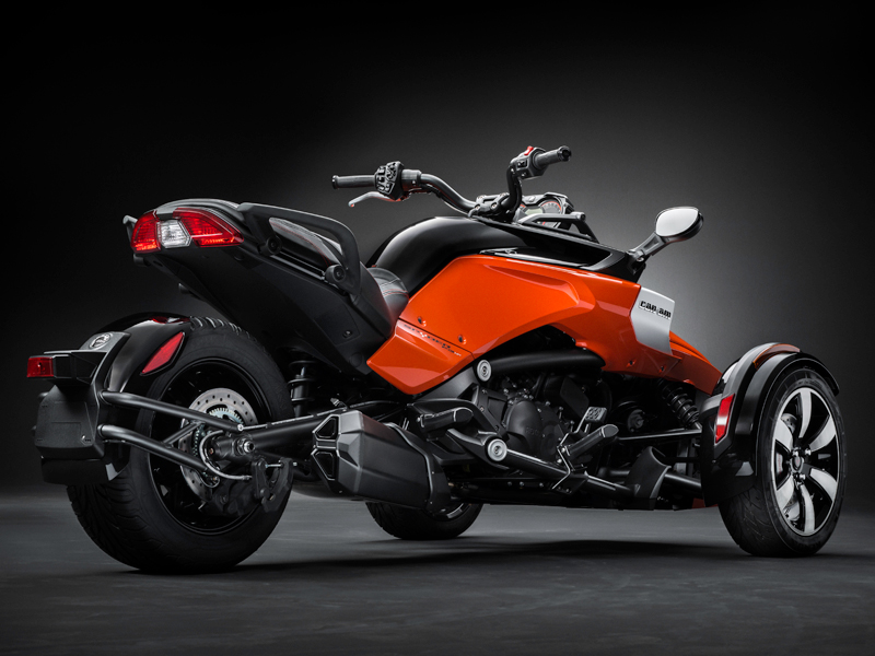 Can-Am-Spyder-F3-S_34rear-RedBlk