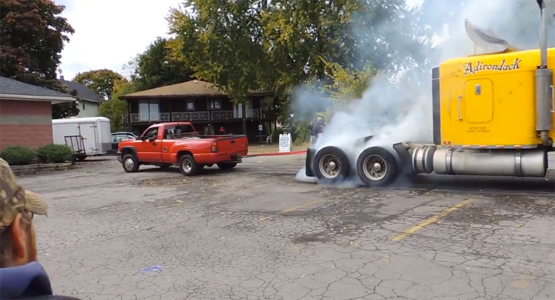 chevy-duramax-diesel-dulie-pulls-semi-truck-in-tug-of-war